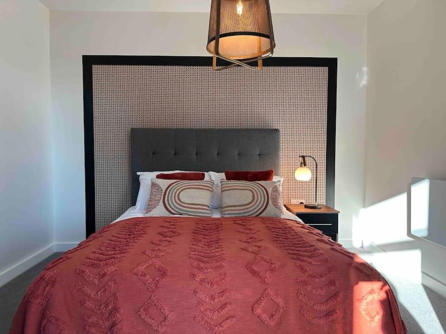 Ferienwohnung 1 Bed Flat With View Of Old Trafford Manchester Exterior foto